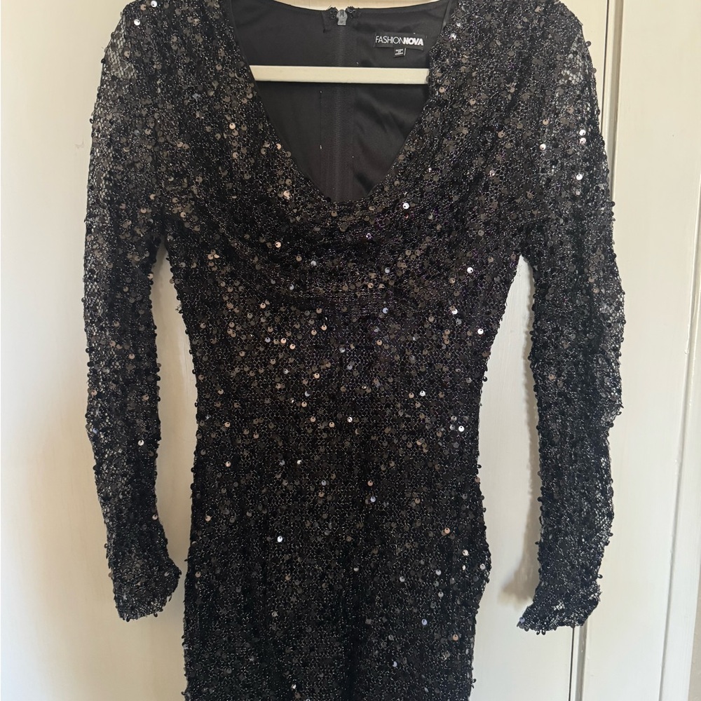 Fashion Nova Glittering Black Long Sleeve Dress